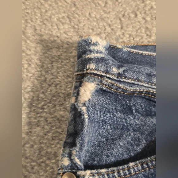 Wrangler Distressed Cuffed Cut Off Jean Shorts Western Cowgirl Barn Farmhouse - Picture 7 of 12